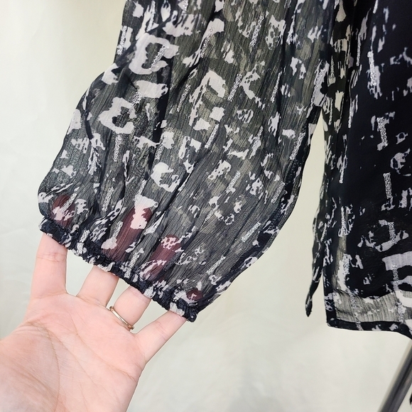 Astars sheer black leopard blouse metallic silver Long Sleeve Women's Large - Picture 4 of 7